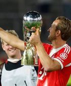 بايرن ميونيخ يتوج بالسوبر الألماني على حساب بروسيا دورتموند 