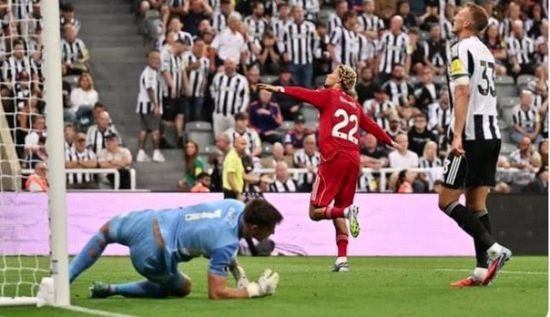 ليفربول ينتزع تعادلًا مثيرًا أمام نيوكاسل بالدوري في تكريم ذكرى كيجان