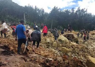 غينيا: مقتل 30 في انهيار أرضي بمكب نفايات
