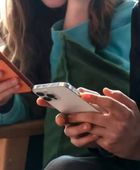 نيوزيلندا تعتزم حظر مواقع التواصل لمن هم دون الـ16عامًا