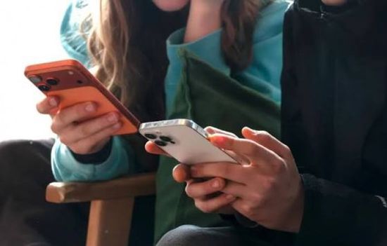 نيوزيلندا تعتزم حظر مواقع التواصل لمن هم دون الـ16عامًا