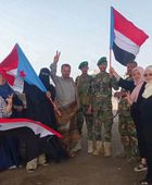 "انتقالي عدن" يطلق حملة لتوزيع أعلام الجنوب بالنقاط الأمنية والعسكرية