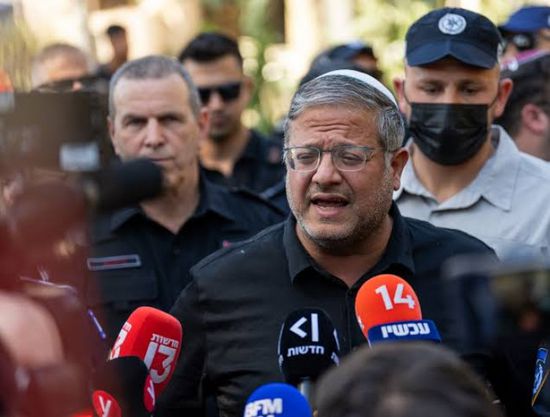 بن غفير يتباهى بتشديد ظروف احتجاز الأسيرات الفلسطينيات