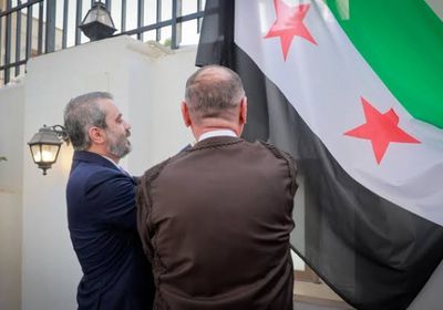 سوريا تعيد فتح سفارتها بطرابلس بعد غلق 14 عاما