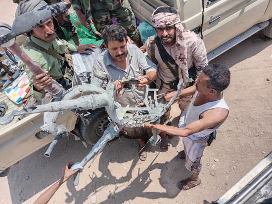 قوات دفاع شبوة تسقط مسيرة حوثية في جبهة بيحان-حريب