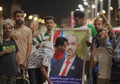 توافد الحشود على ساحة الحرية في عدن عشية مليونية الجيش الجنوبي