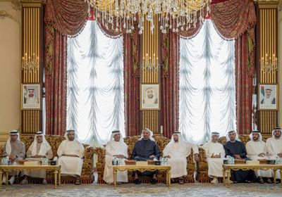 رئيس الإمارات وحاكم رأس الخيمة يعزيان في وفاة حرم محمد بن بطي آل حامد