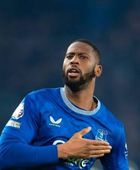 مهاجم إيفرتون بيتو يكمل انتقاله إلى فيورنتينا