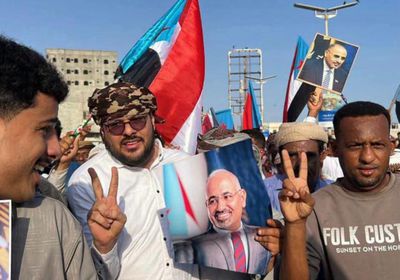 "انتقالي حضرموت" يستنكر مداهمة سلطات الوصاية للمنازل بالمكلا