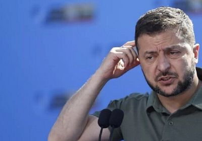 زيلينسكي يقيل مسؤولاً في جهاز الأمن الأوكراني