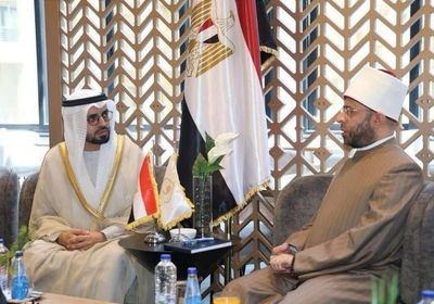 الأزهري يؤكد تضامن مصر الكامل مع الإمارات وشعبها
