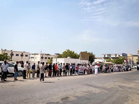 "منسقية الانتقالي" بجامعة حضرموت تنظم وقفة احتجاجية بمجمع الكليات