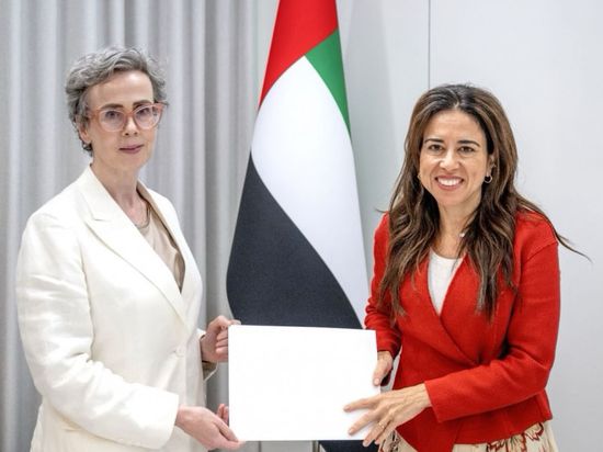 الإمارات وبريطانيا تبحثان تعزيز الشراكة وتوسيع التعاون