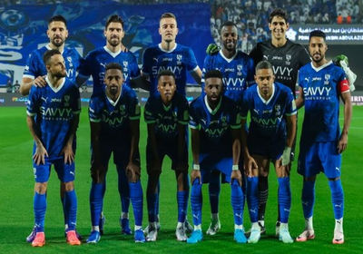 الهلال يهزم الشباب بثنائية ويواصل صدارة الدوري السعودي