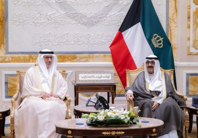 رئيس الإمارات يبعث رسالة خطية إلى أمير الكويت