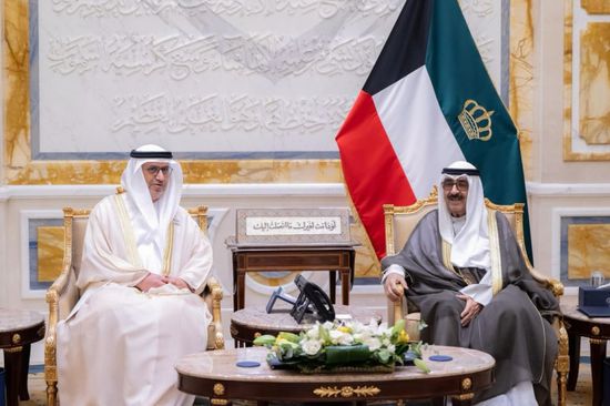 رئيس الإمارات يبعث رسالة خطية إلى أمير الكويت