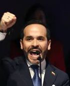 رئيس كولومبيا يتعهد بترحيل آلاف المهاجرين من البلاد