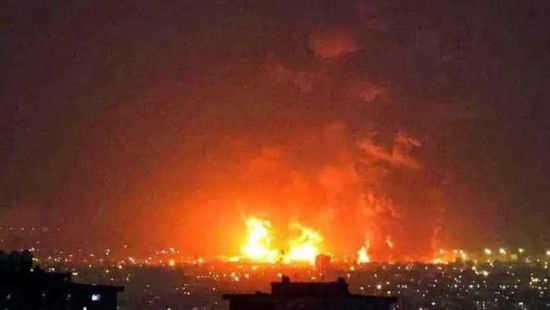سماع دوي انفجارات في مدينة جاسك بجنوب إيران