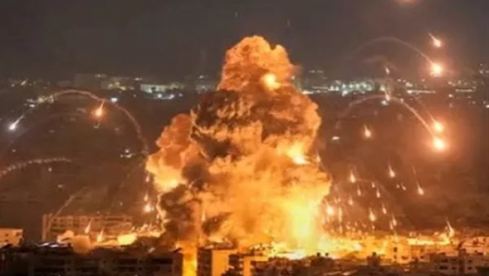 الجيش الأمريكي يشن سلسلة هجمات على ناقلات نفط إيرانية 