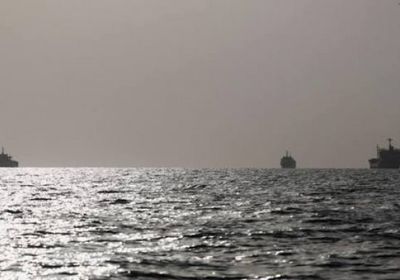 استهداف سفن تجارية في شمال الخليج وخليج عُمان