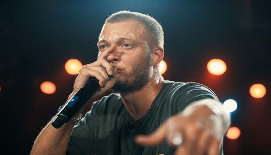 مروان موسى يكشف أصعب أيامه قبل وفاة والدته