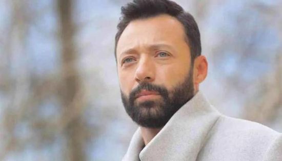 أحمد فهمي يكشف أكثر شخص ندم على إيذائه