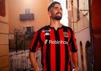 مدرب نيس يكشف نقطة ضعف عمورة بعد ظهوره الأول