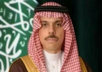 وزير الخارجية السعودي يتلقى اتصالاً هاتفياً من نظيره القطري