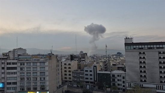 إيران.. سماع دوي انفجارات في قشم وسيريك