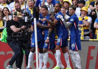 تشيلسي يقلب تأخره لفوز كاسح على ليدز يونايتد بكأس كاراباو