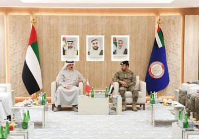 شرطة أبوظبي والبحرين تبحثان تعزيز التعاون الأمني والشرطي