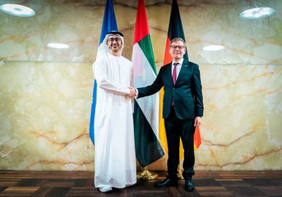 عبدالله بن زايد يبحث مع وزير الخارجية الألماني تعزيز الشراكة الاستراتيجية