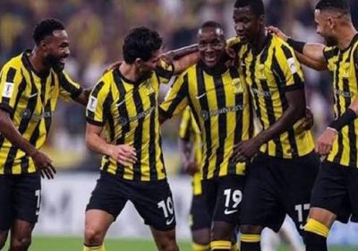 الاتحاد ينفرد بصدارة الدوري السعودي وتعادل القادسية والاتفاق