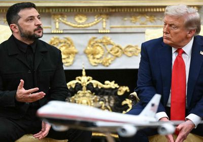 الرئيس الأوكراني يطالب ترامب بفرض عقوبات فورية مشددة على روسيا