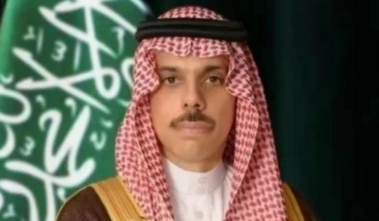 وزير الخارجية السعودي يبحث مع نظيره البريطاني التطورات الإقليمية