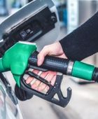 بكين تكبح زيادات أسعار الوقود محلياً لاحتواء أزمة الطاقة
