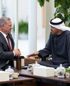 رئيس الإمارات وملك الأردن يبحثان التطورات الإقليمية