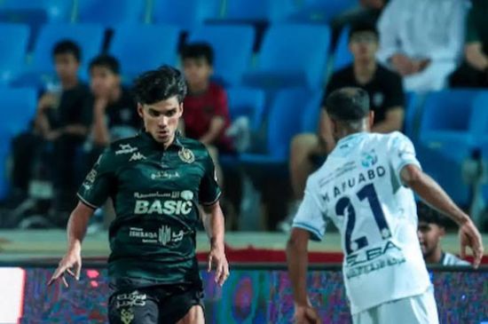 الخلود يتكبد خسارته الأولى في الدوري السعودي بتعثره أمام الرياض