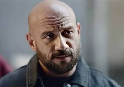 أحمد مكي يغير اسم فيلمه الجديد