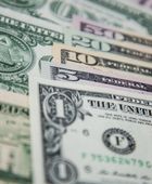 عائد السندات الأمريكية لأجل 10 سنوات يبلغ أعلى مستوى في عقدين