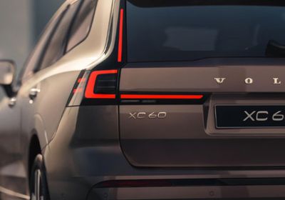 إصدارات هجينة من "فولفو" بمدى مضاعف لطرازي "XC60" و"XC90"