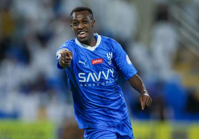 الهلال السعودي ينتزع فوزًا ثمينًا من الغرافة القطري بأبطال آسيا 