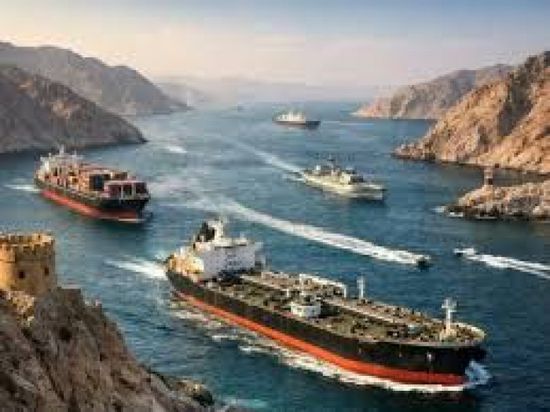 هيئة بحرية بريطانية تفيد بحادث أمني في مضيق هرمز