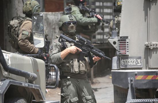 قصف إسرائيلي يستهدف أطراف بلدة الحميدية بريف القنيطرة جنوب سوريا