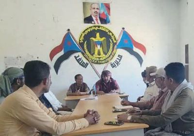 انتقالي المحفد يبحث التطورات الأمنية ورفع الجاهزية لمواجهة تهديدات الحوثي
