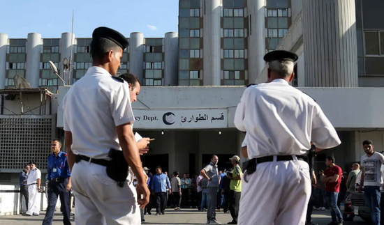 مصرع وإصابة 13 شخصاً جراء حادث تصادم مروع في جنوب سيناء