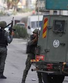 قوات الاحتلال تعتقل 8 فلسطينيين جنوب الخليل