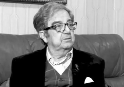 وفاة الفنان الجزائري سيد أحمد أقومي عن عمر ناهز 86 عاماً