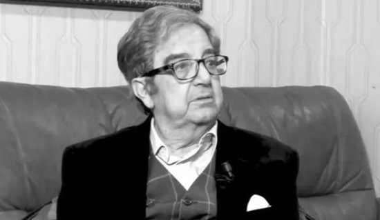 وفاة الفنان الجزائري سيد أحمد أقومي عن عمر ناهز 86 عاماً