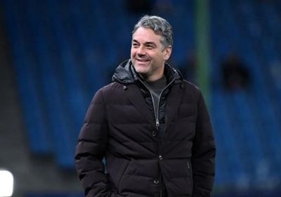 أزمة مالية تمنع رحيل مدرب أهلي جدة 